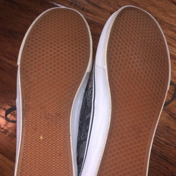 Grey snakeskin vans - Picture 3 of 3